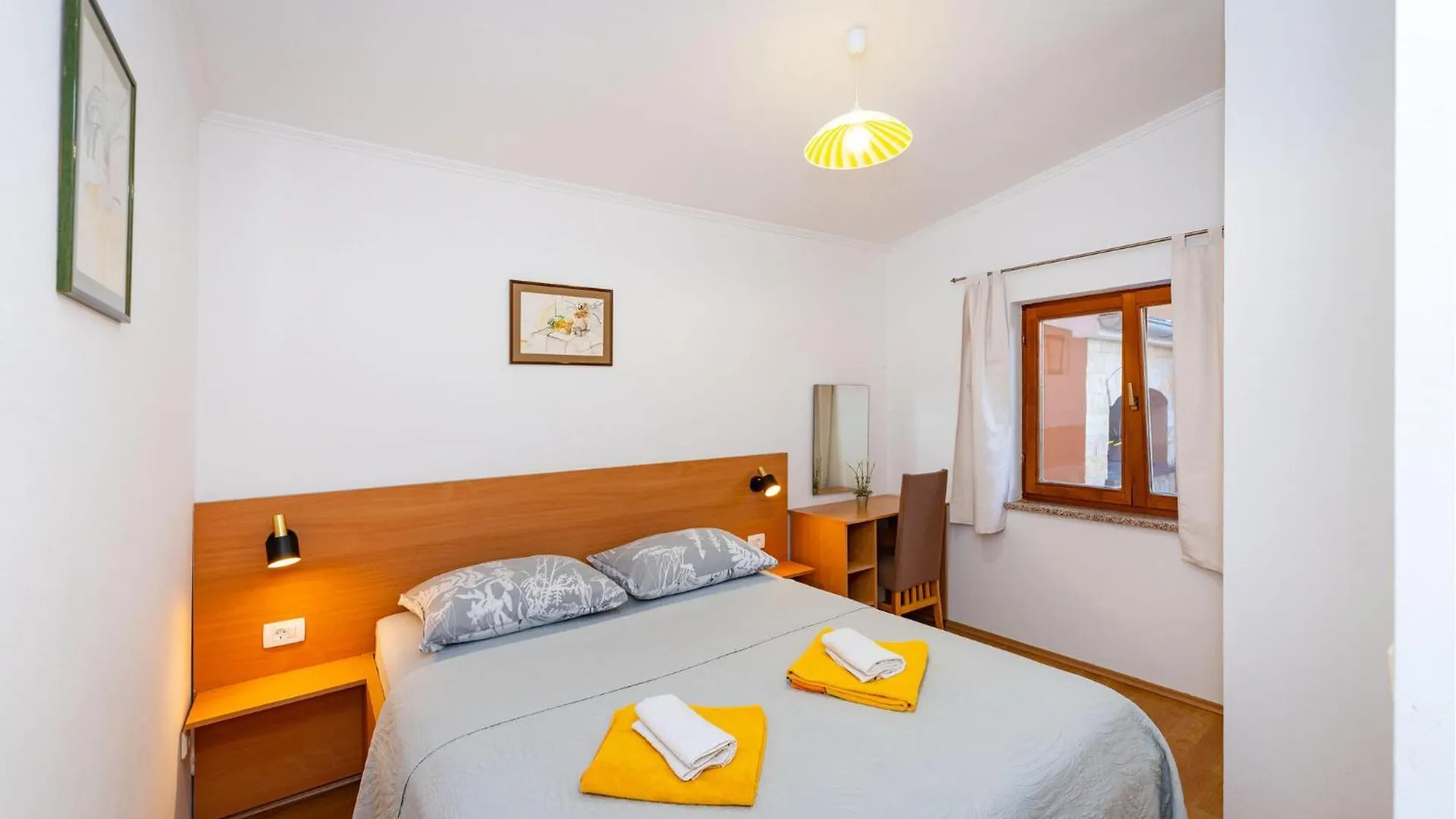 Awesome Apartment In Modric With Kitchen Rovanjska Horvátország